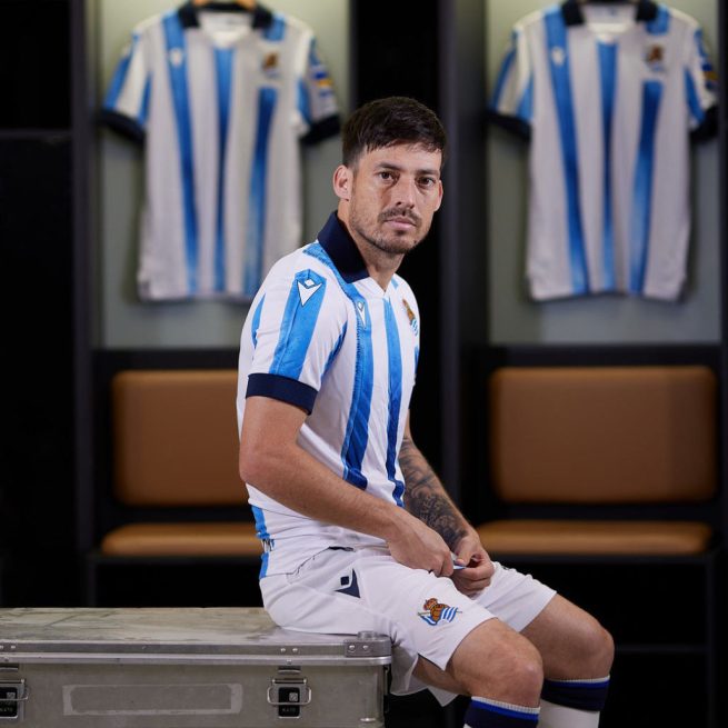 CAMISETA LOCAL REAL SOCIEDAD 2023-24