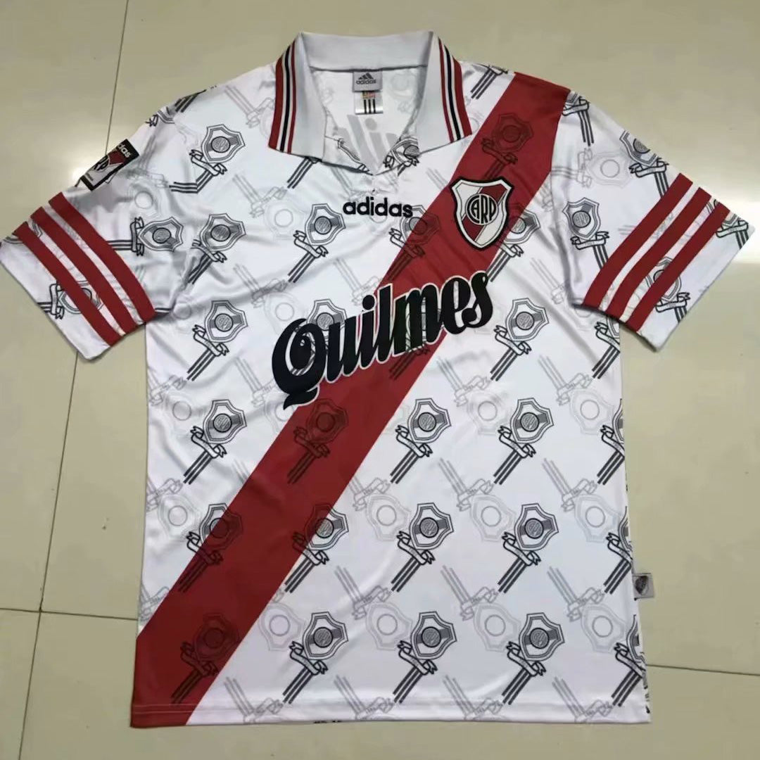 CAMISETA RETRO RIVER PLATE LOCAL 96 - 98